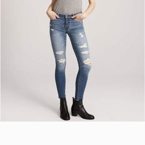 Abercrombie & Fitch Blue Skinny Jeans Distressed Style